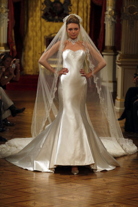 Haute Couture wedding gown